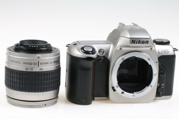 Nikon F65 mit AF 28-80mm f/3,3-5,6 G - #2085397