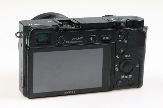 Sony Alpha 6000 mit E PZ 16-50mm OSS - #4035682