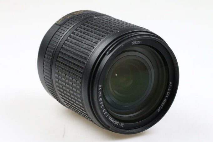 Nikon AF-S DX NIKKOR 18-140mm f/3,5-5,6 G ED VR - #20434913
