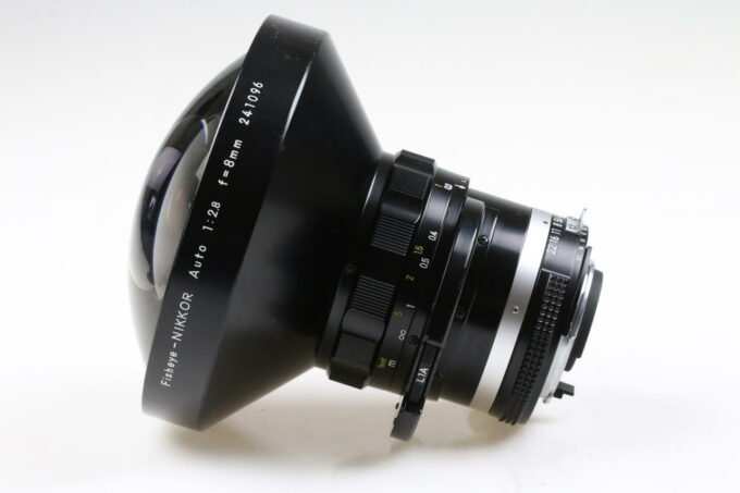 Nikon MF 8mm f/2,8 Fisheye - Nikkor (mit Trübung im Objektiv) - #241096