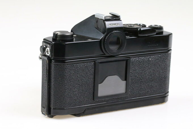 Konica Autoreflex T3 Gehäuse mit 28mm f/3,5 - #649348