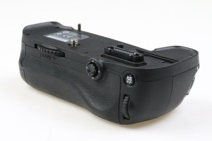 Nikon MB-D14 Batteriegriff für Nikon D6.. Serie - #2039150
