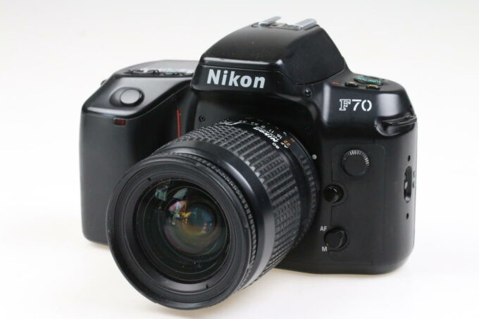 Nikon F70 Gehäuse mit AF 28-80mm 3,5-5,6 D - #2665076