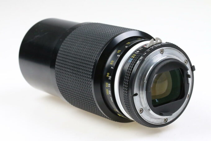 Nikon MF 80-200mm f/4,5 AI - #903819