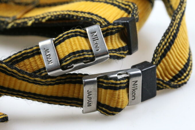 Nikon Gurt schwarz/gelb 5cm breit