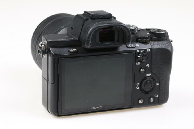 Sony Alpha 7 II mit 28-70mm f/3,5-5,6 OSS - #3857396