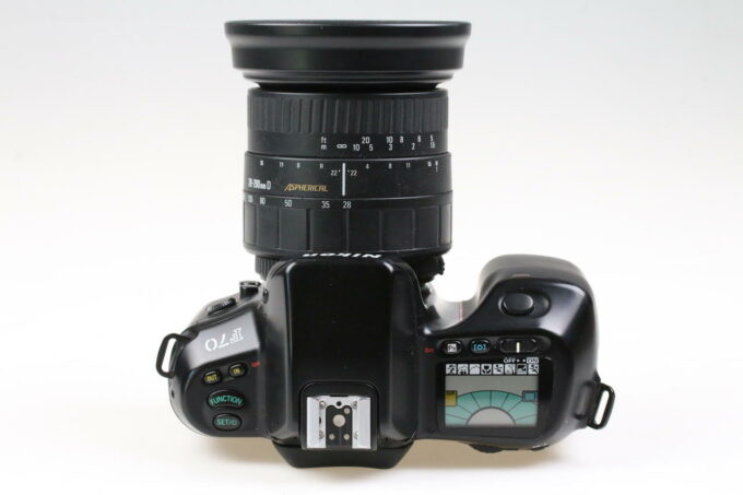 Nikon F70 Gehäuse mit SIGMA 28-200mm Zoom-Objektiv - #2674492