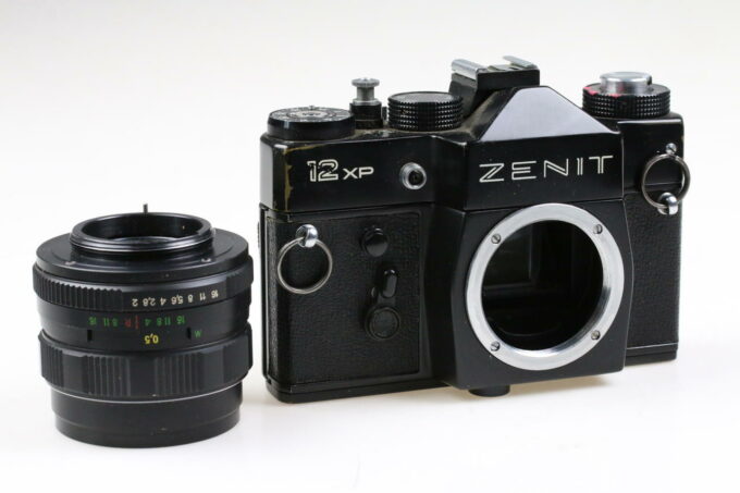 KMZ Zenit 12 XP mit Helios-44M-4 58mm f/2,0 - #87060611