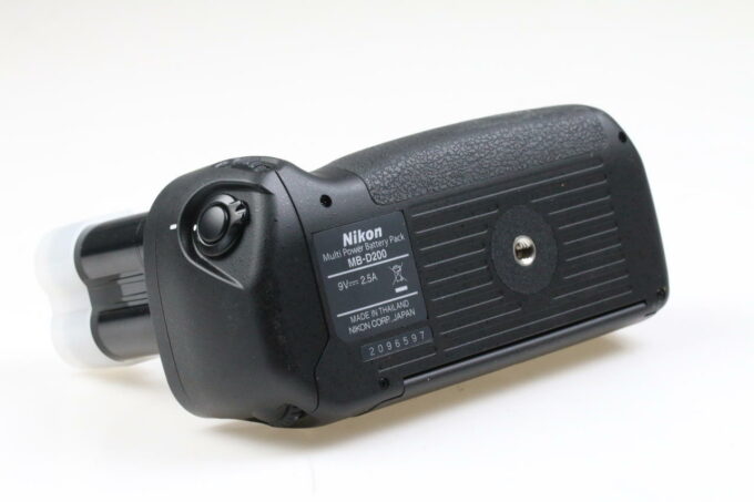 Nikon MB-D200 Batteriegriff für Nikon D200 - #2096597