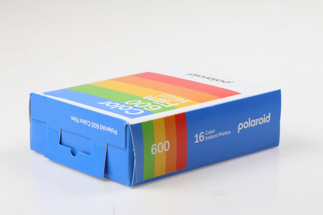 Polaroid 600 Color 2er-Pack 16 ABGELAUFEN