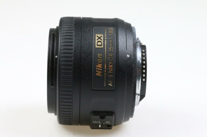 Nikon AF-S DX 35mm f/1,8 G - #2403421