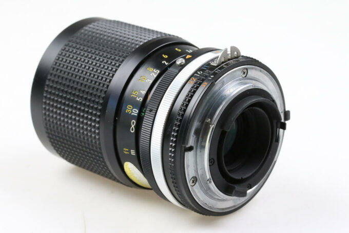 Nikon Zoom-Nikkor MF 35-105mm f/3,5-4,5 AiS - #1993629