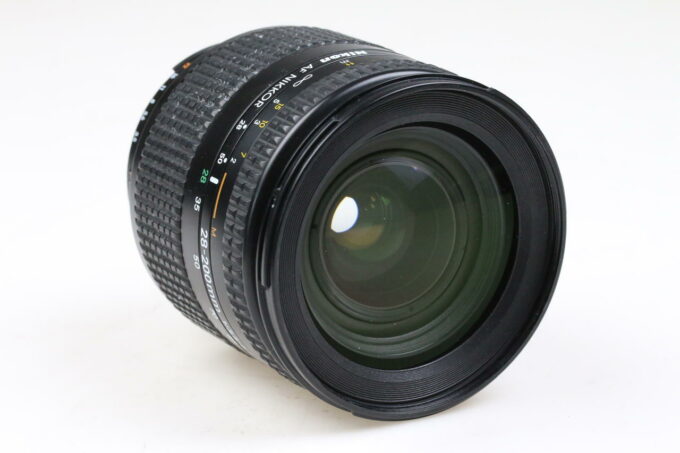 Nikon AF 28-200mm f/3,5-5,6 D - #291002