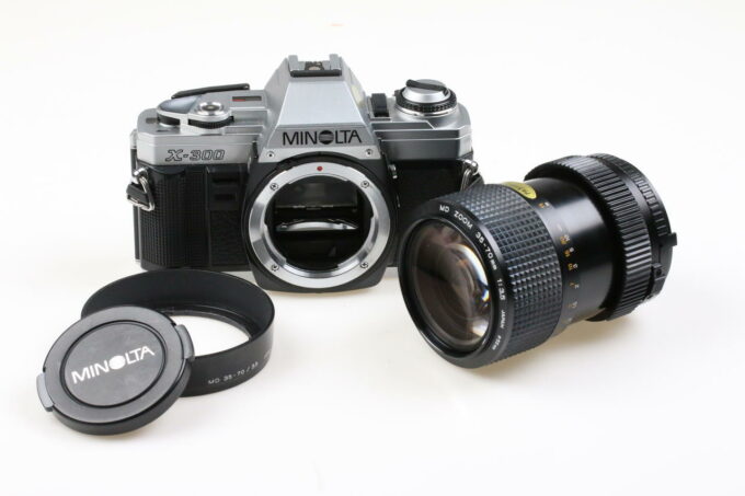 Minolta X-300 mit MD Zoom 35-70mm f/3,5 - #1116217