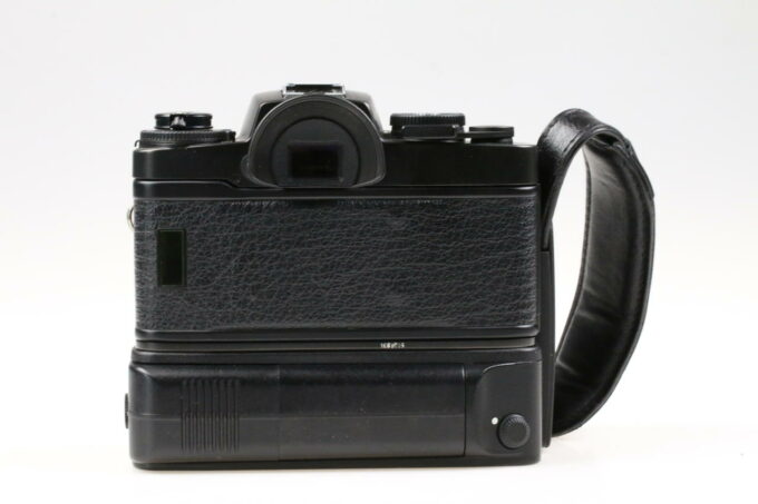 Leica R4 analoge Spiegelreflexkamera mit Zubehörpaket - #1061016