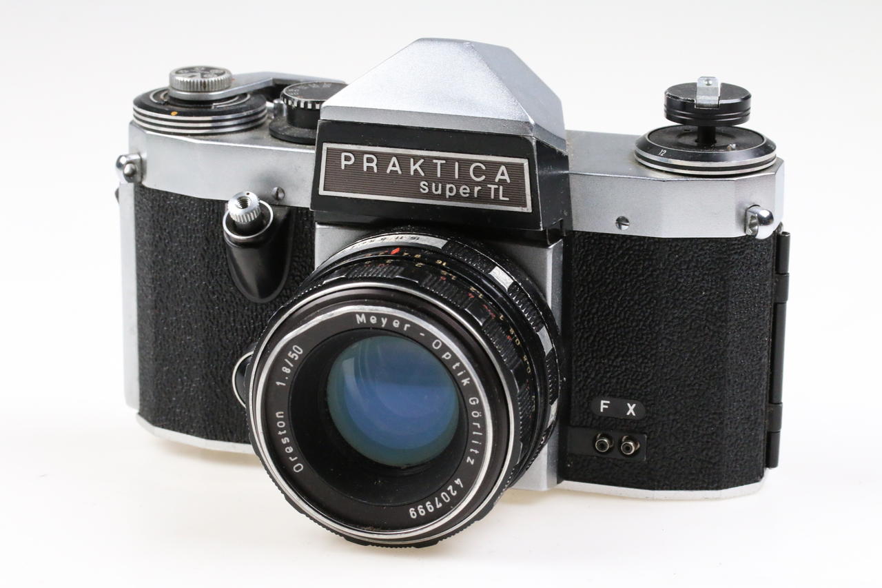 Praktica super TL mit Oreston 50mm f/1,8 - #490154