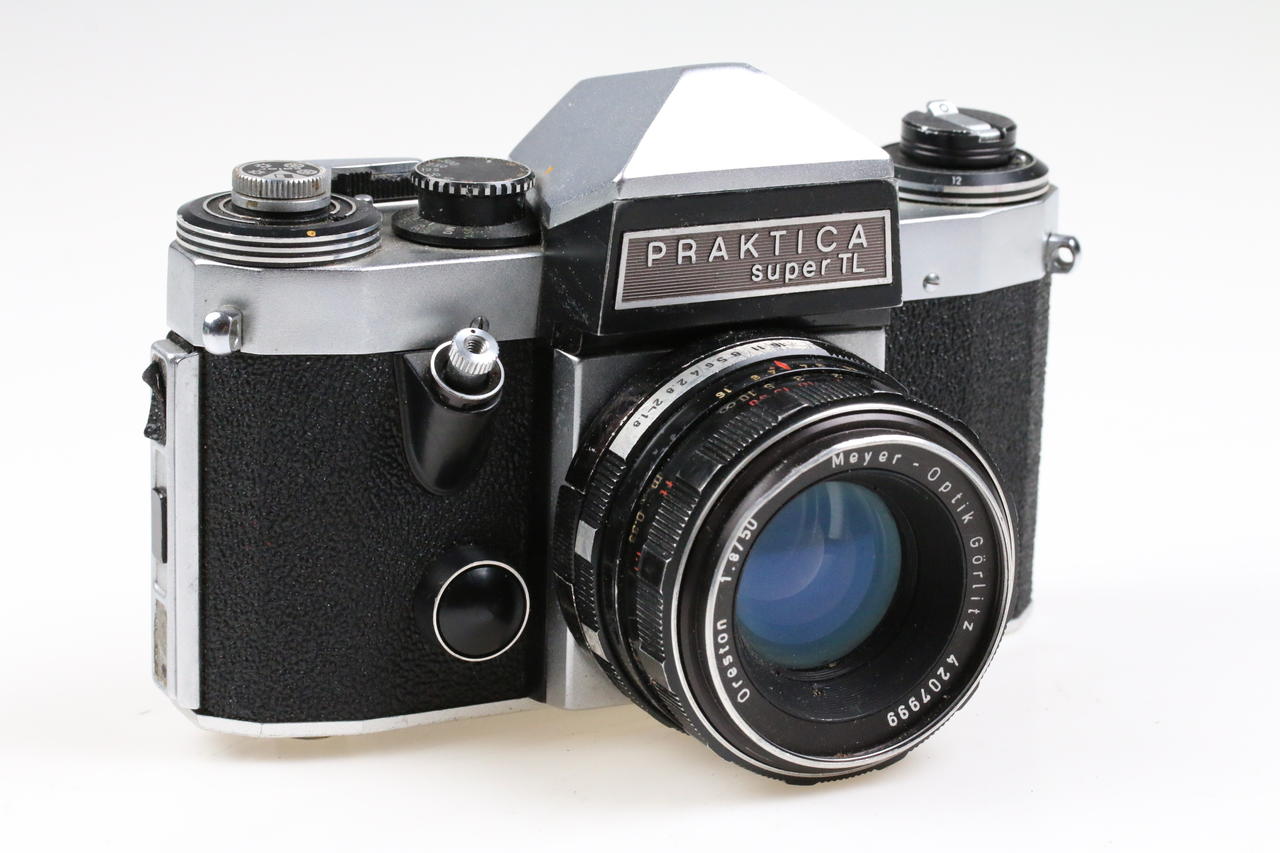 Praktica super TL mit Oreston 50mm f/1,8 - #490154