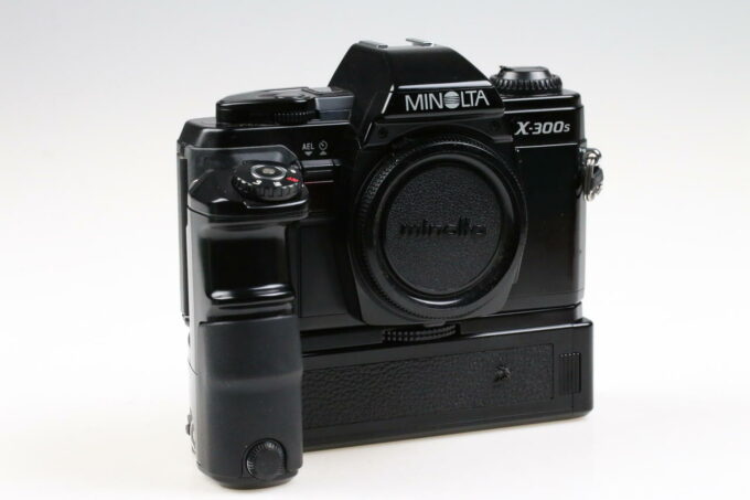 Minolta X-300s mit Motor Drive 1 - #02406681