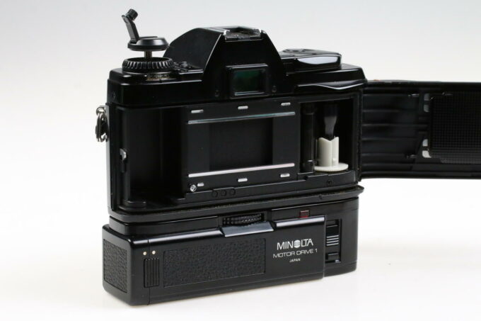 Minolta X-300s mit Motor Drive 1 - #02406681