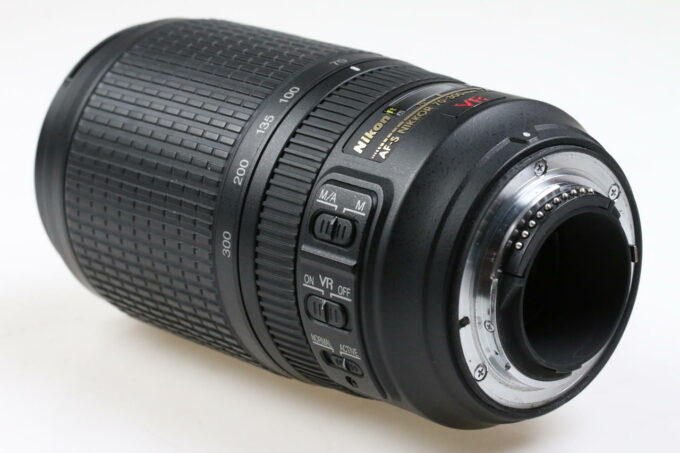 Nikon AF-S 70-300mm f/4,5-5,6 G ED VR - #2450207