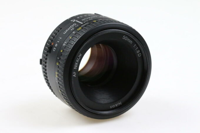 Nikon AF 50mm f/1,8 D - #2222892