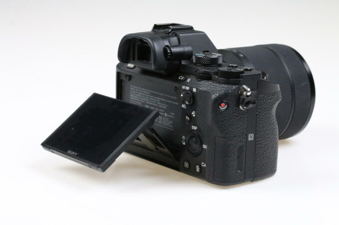 Sony Alpha 7 II mit 28-70mm f/3,5-5,6 OSS - #37825228