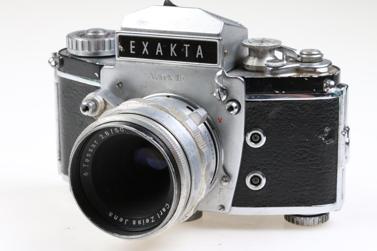 Ihagee EXAKTA Varex IIb mit TESSAR 50mm f/2,8 - #1109211