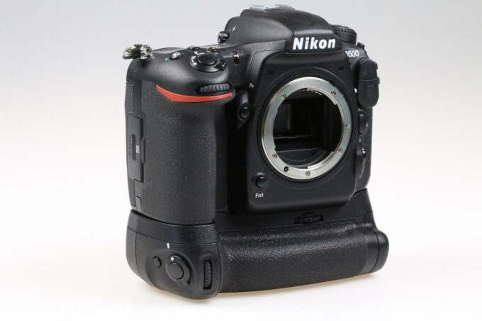 Nikon D500 mit Zubehörpaket - #6005591