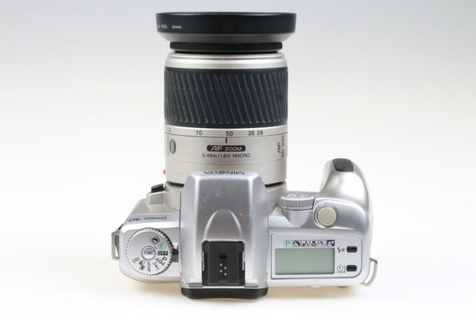Minolta Dynax 40 mit AF Zoom 28-100mm f/3,5-5,6 D - #40510800