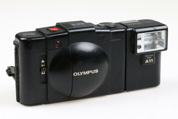 Olympus XA 2 mit A16 Blitz