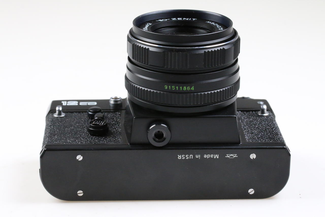 KMZ Zenit 12 SP mit Helios-44M-464 58mm f/2,0 - #91088128