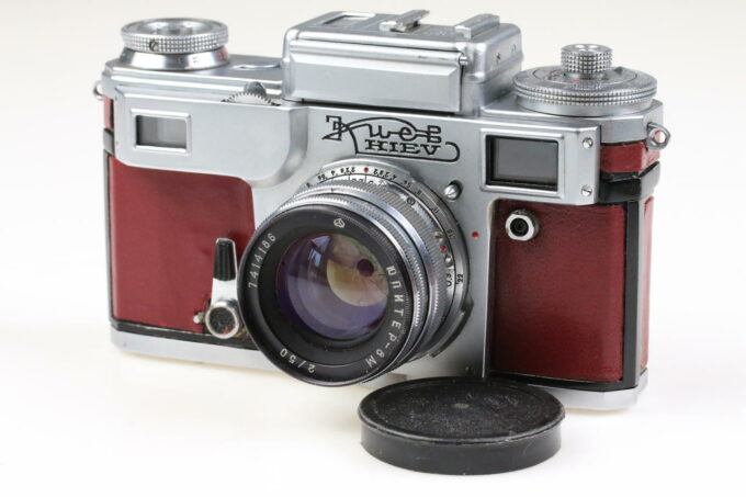 ARSENAL KIEV 4 mit 50mm f/2,0 Jupiter-8M Objektiv - #7408513