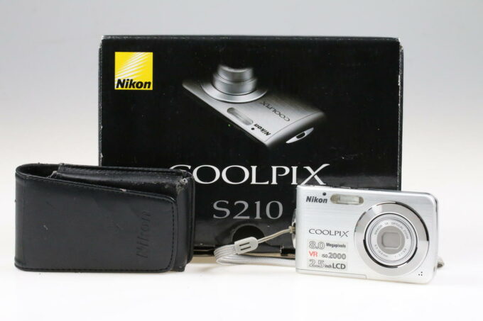 Nikon Coolpix S210 Digitalkamera - #40332442