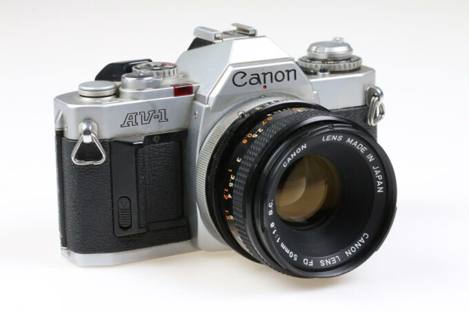 Canon AV-1 mit FD 50mm f/1,8 S.C. - #1591290