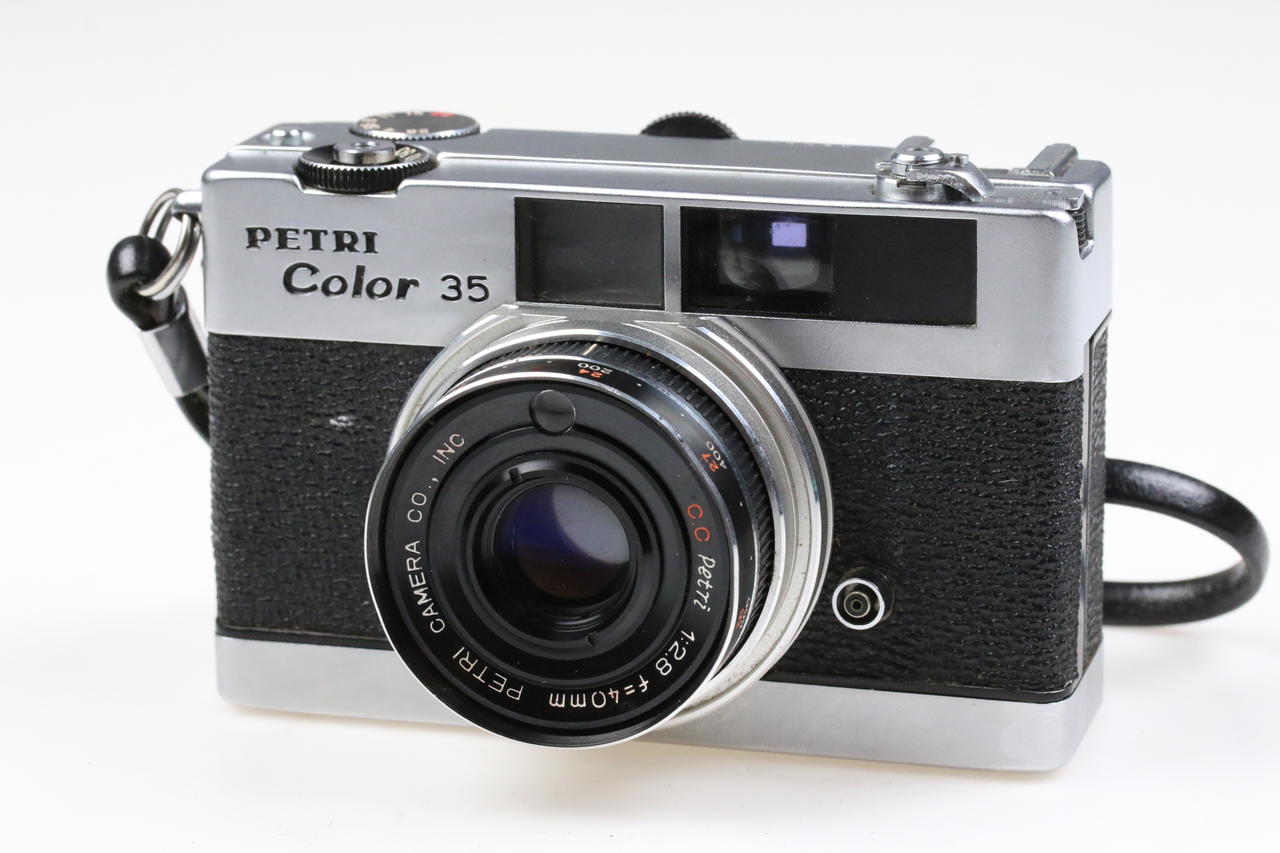 Petri Color 35 - #524046