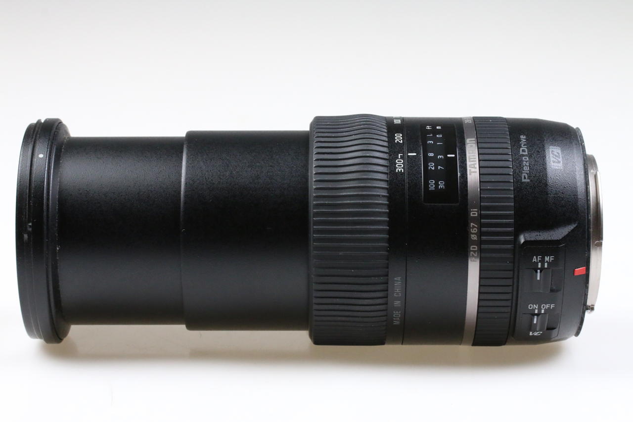 Tamron 28-300mm f/3,5-6,3 Di VC PZD für Canon EF - Image 2