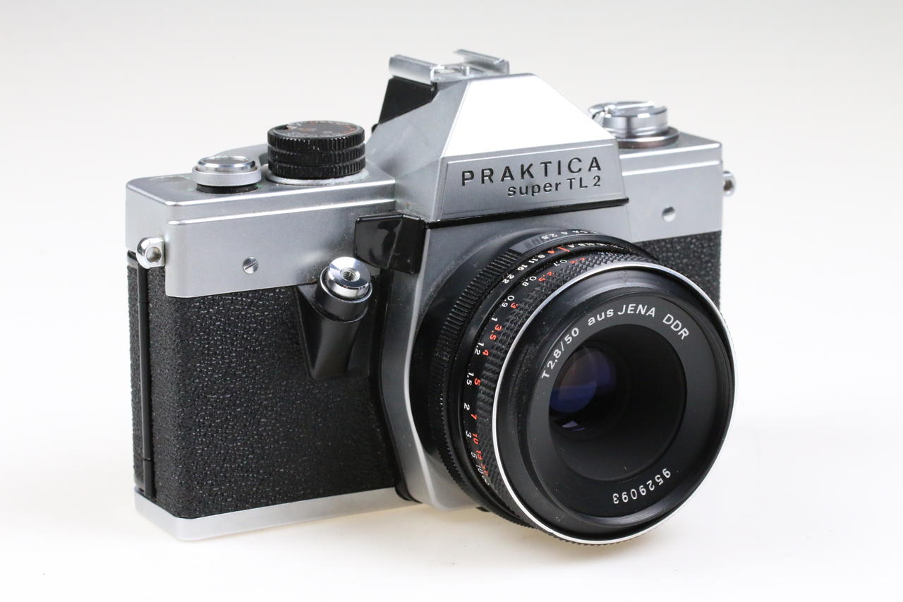 Praktica Super TL2 mit Jena T 50mm f/2,8 - #9529093 - Image 2