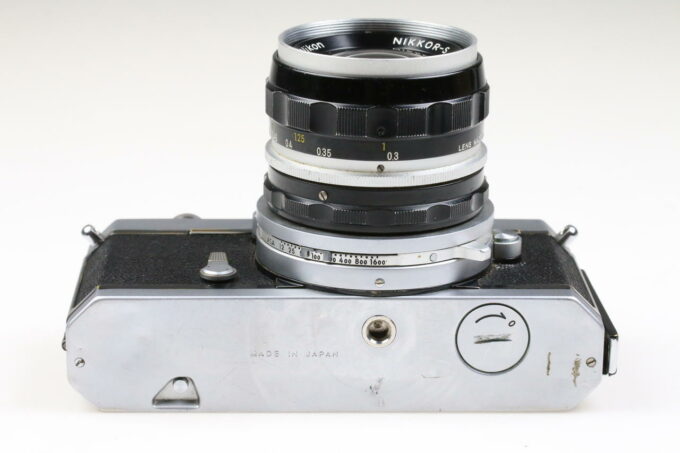 Nikon Nikkormat FTn Gehäuse mit 35mm f/2,8 - #4159099