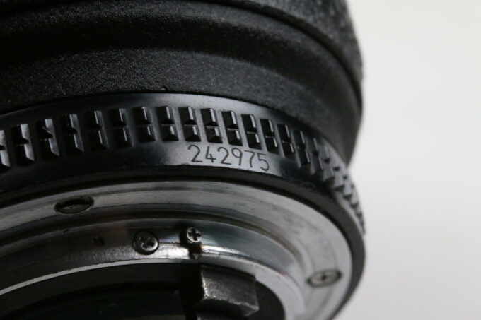 Nikon AF 20-35mm f/2,8 D - #242975