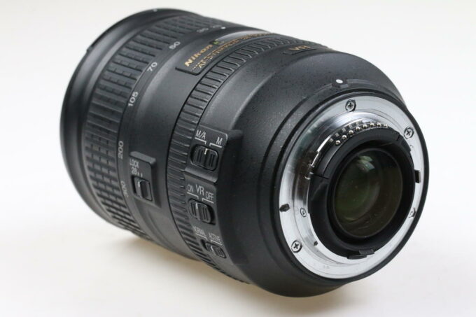 Nikon AF-S 28-300mm f/3,5-5,6 G ED VR - #52130803