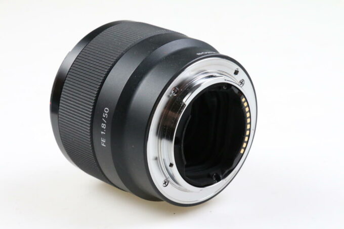 Sony FE 50mm f/1,8 - #2058334