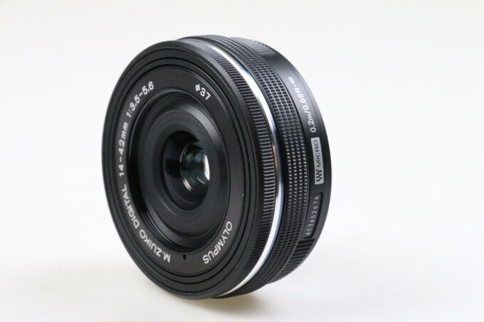 Olympus M.Zuiko Digital ED 14-42mm f/3,5-5,6 EZ : Schwarz - #AC3A52676