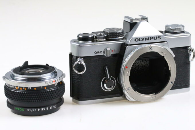 Olympus OM-2 mit F.Zuiko 50mm f/1,8 - #176091