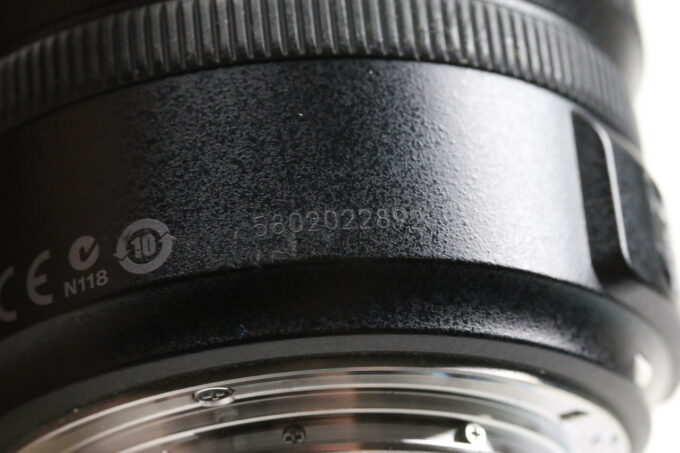 Canon EF-S 15-85mm f/3,5-5,6 IS USM - #5802022892