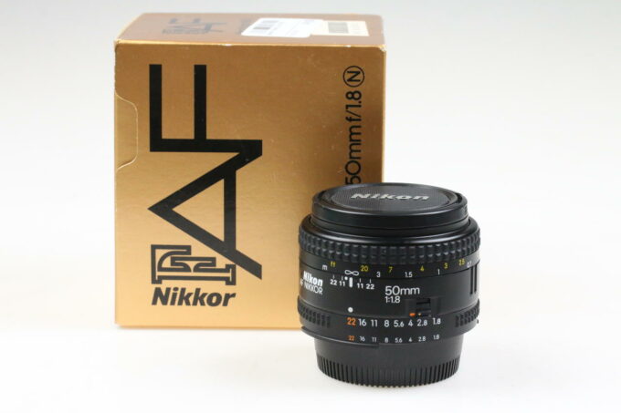 Nikon AF 50mm f/1,8 - #4518475