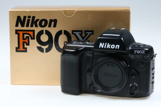 Nikon F90X Gehäuse - #2409871