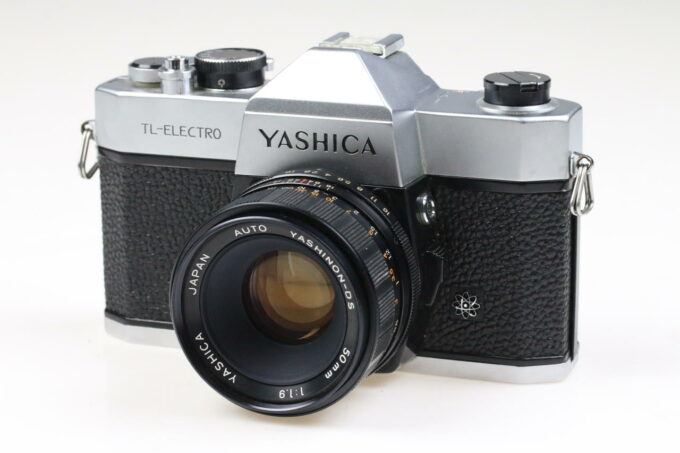 Yashica TL-Electro mit Yashinon-DS 50mm f/1,9 - #30800149