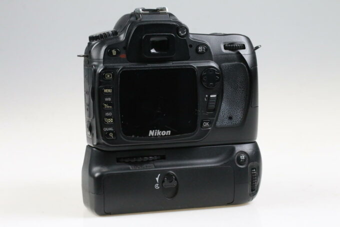 Nikon D80 mit AF 28-80mm f/3,3-5,6 G - #4138544