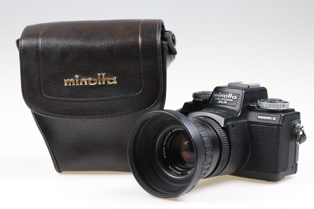 Minolta 110 Zoom SLR Mark II mit 25-67mm f/3,5