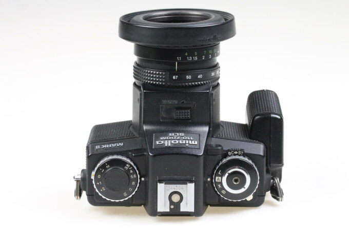 Minolta 110 Zoom SLR Mark II mit 25-67mm f/3,5